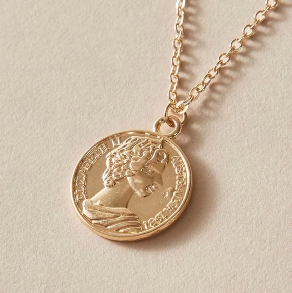 *Malia* Coin and Teardrop Necklace - Picture 3 of 4